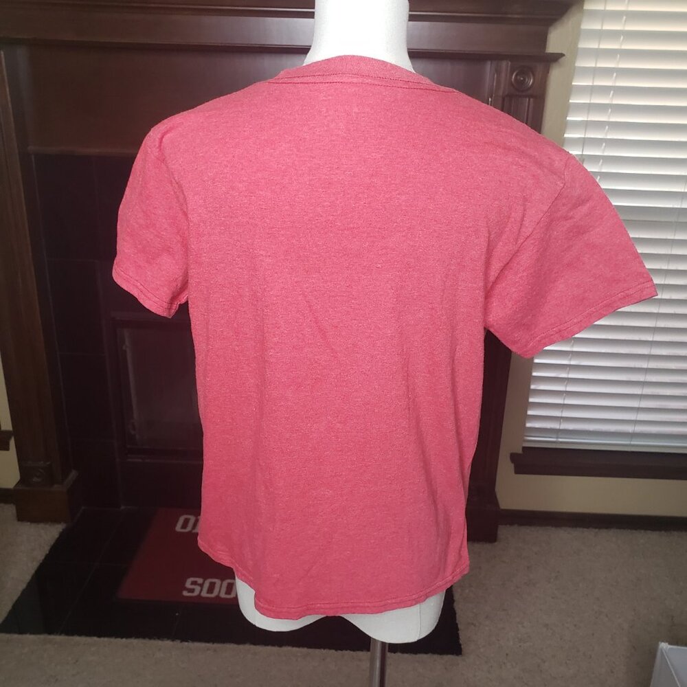 Super Mario Bros “Mario & Friends” Red Graphic T‑Shirt Big Boys Small - Picture 6 of 16